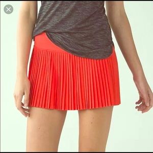 Lulu Lemon pleated tennis skort